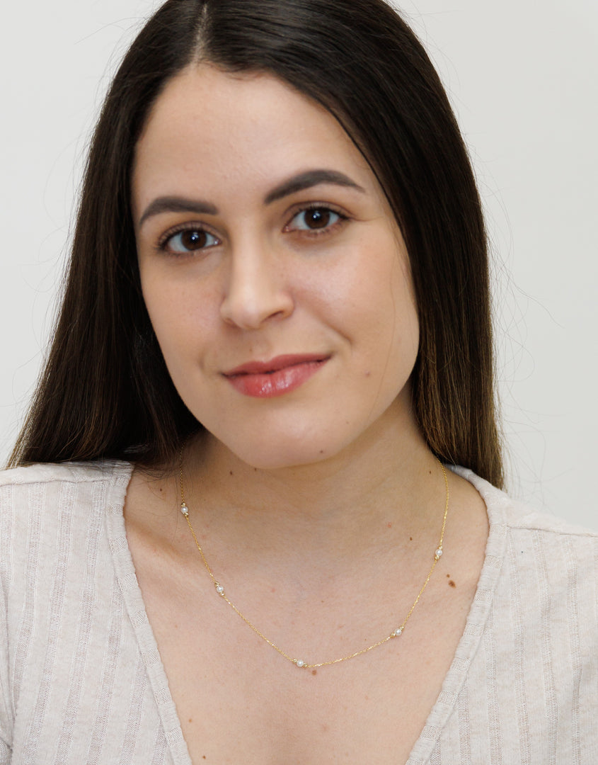 HERSHE, Pearl Beads Station Necklace in 14 Karat Gold