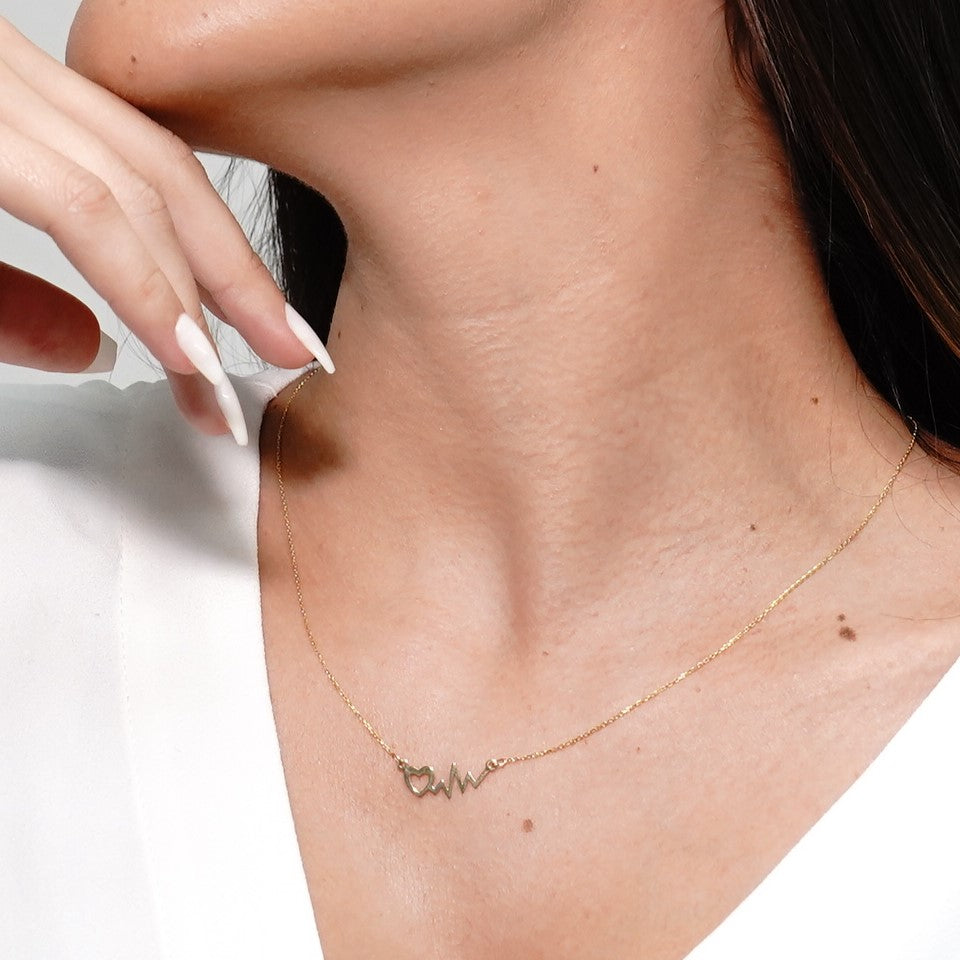 HERSHE, Heartbeat Necklace in 14 Karat Solid Gold