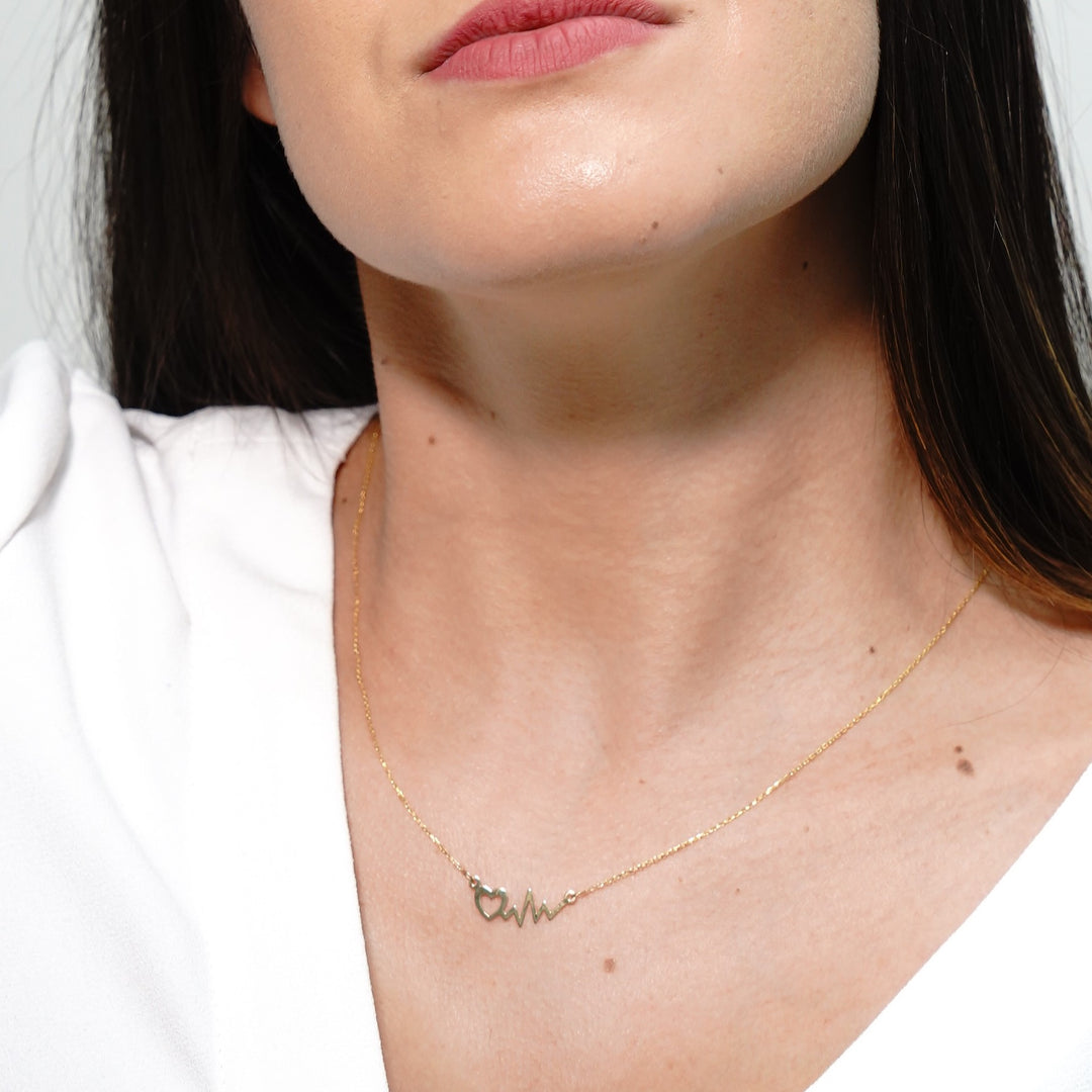 HERSHE, Heartbeat Necklace in 14 Karat Solid Gold